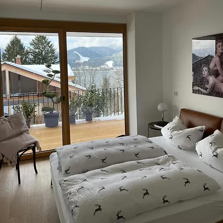 - Seeblick, Terrasse, Berge Апартаменты *